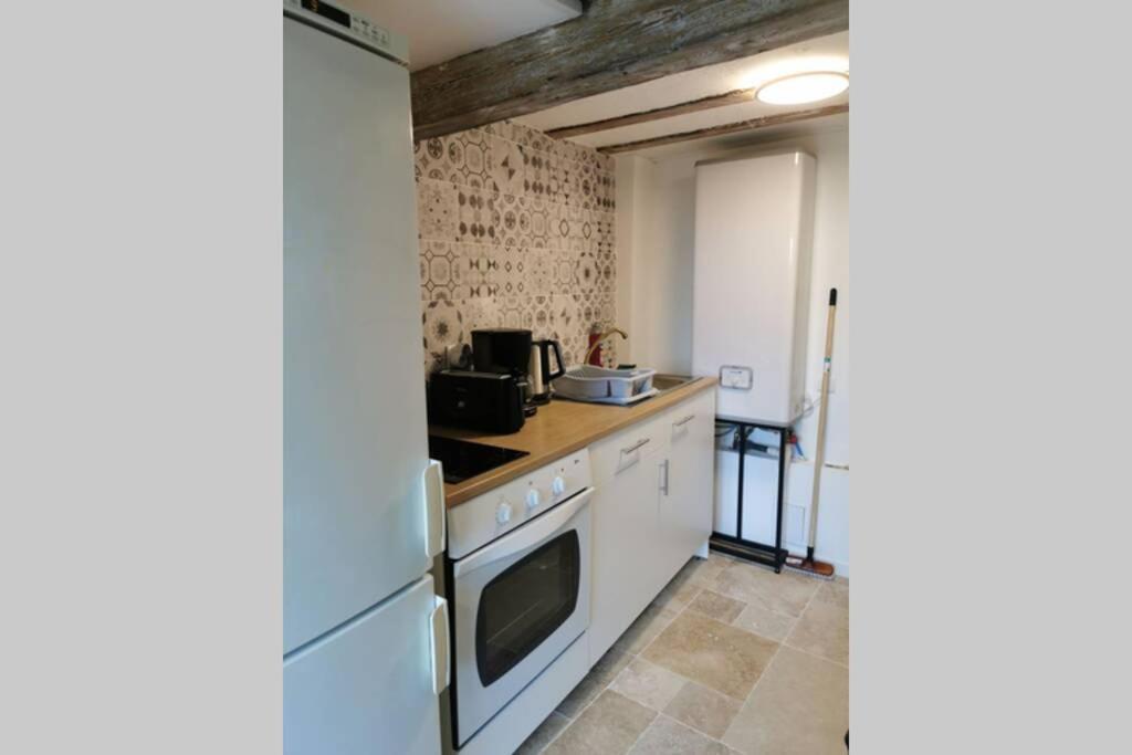 Le 3 De Coeur Avec Terrasse Appartement Honfleur Buitenkant foto