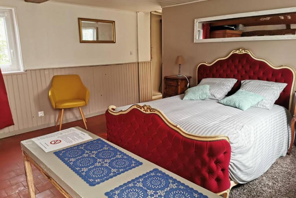 Le 3 De Coeur Avec Terrasse Appartement Honfleur Buitenkant foto